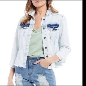 CHELSEA & VIOLET Womens Blue Faded Jean Jacket Tie Dye Raw Edges Size Medium